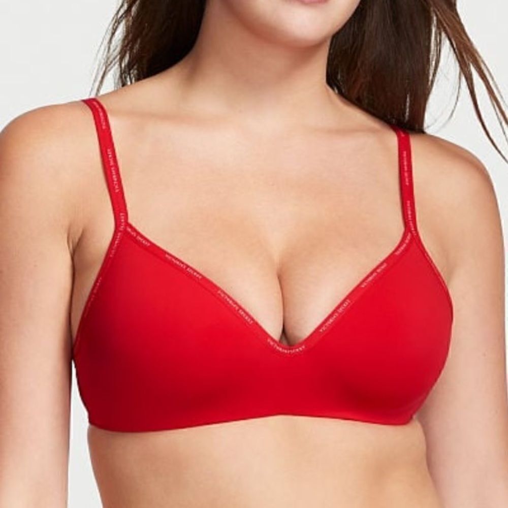 Victoria’s Secret T-Shirt Lightly Lined Red Bra Size 34D